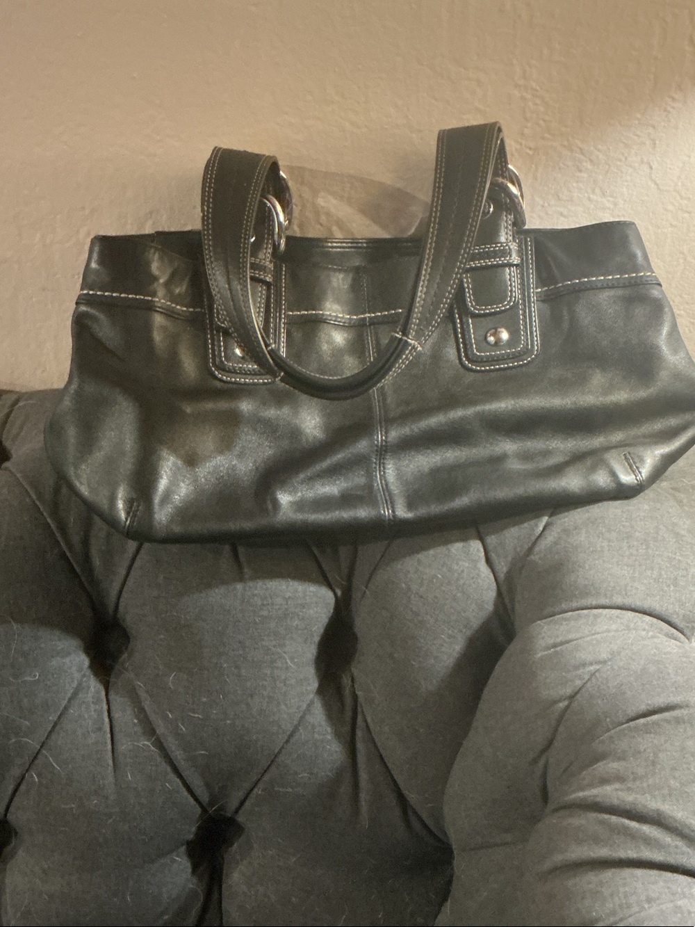 Coach Black Leather Shoulder Bag with Silver Hardware - Picture 2 of 7